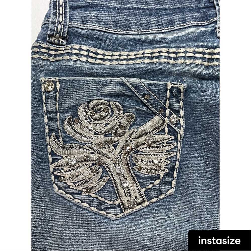 Sexy Couture junior size 13 boot cut jeans. Used but good condition.